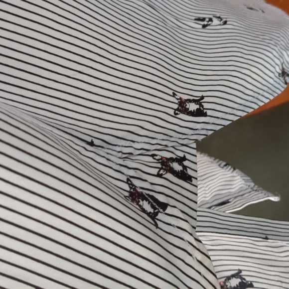 JANE & DELANCEY* 100% rayon long sleeve button down shirttail hem blouse w/ - Picture 7 of 11